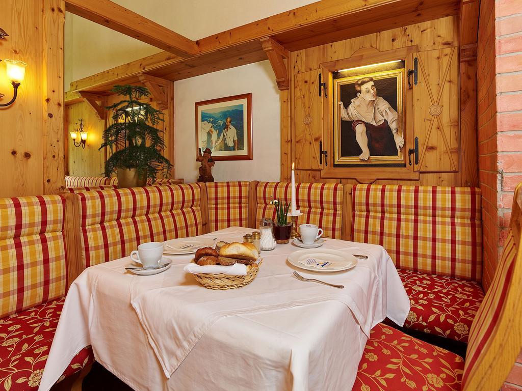 Hotel Laendenhof Superior Mayrhofen Bagian luar foto